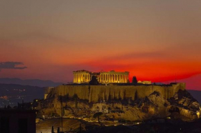 Touristic center&Acropolis view